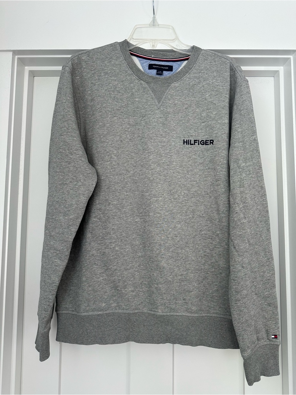 Tommy Hilfiger Men's Grey Crewneck Sweatshirt